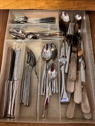 Everyday Cutlery And Knoves