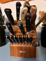 Wusthof Knife Block Mixed Utensils 1 Wusthoff, 1 Sabatier, Mixed Chef's Kitchen Etc