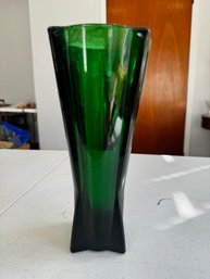 Retro Emerald Green Vase