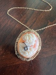 Exceptional Cameo Brooch/Necklace With Chain 14k