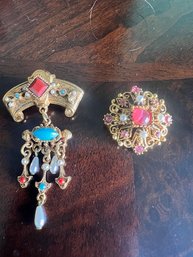 An Epic Pair Of Brooches, Marked Art And Florenza