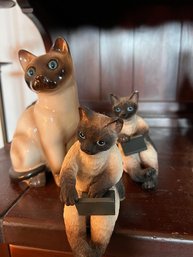 A Group Of Three Siamese Cat Figurines, 2 Mall A Shelf Sitters