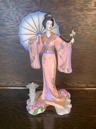 Yoshiko Manabu Saito Danbury Mint Geisha Porcelain