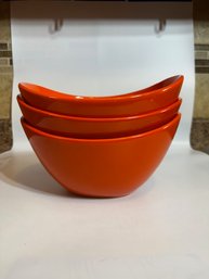 A Group Of 3 Red  Rachel Ray Bowls