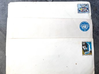 A Group Of  United Nations Stamped Envelopes  3,5 And 8 Cent Stamps