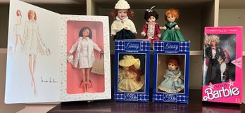 GROUPING OF COLLECTIBLE DOLLS