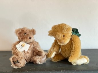 (1) VERMONT And (1) CANTERBURY TEDDY BEARS