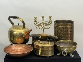 MISCELLANEOUS GROUPING Of BRASS & COPPER ITEMS