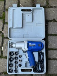 KOBALT HEAVY DUTY 1/2 INCH IMPACT WRENCH With (12) PIECE SOCKET SET