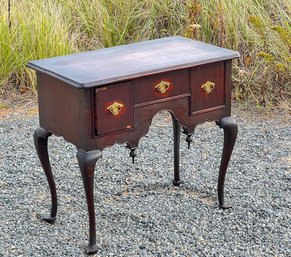 QUEEN ANNE STYLE MAHOGANY WRITING DESK