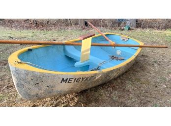 VINTAGE MK FIBERGLASS SAILBOAT named 'SPLASH'