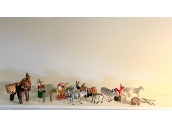 MISC GROUPING OF ANIMAL FIGURES