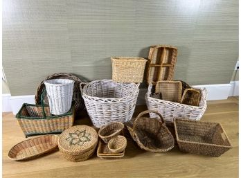 LARGE COLLECTION OF MOSTLY WICKER BASKETS