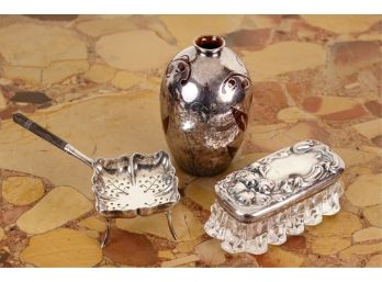 (3) STERLING PCS: TEA STRAINER, BOX & BUD VASE