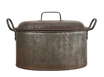 TWO HANDLED OVAL ZINC-LINED TIN DUTCH OVEN