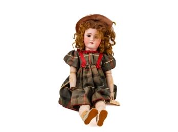 HIENRICH & HANDWERCK / SIMON & HALBIG BISQUE DOLL