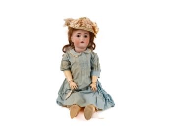 HIENRICH & HANDWERCK / SIMON & HALBIG BISQUE DOLL