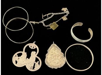GROUPING of STERLING SILVER JEWELRY