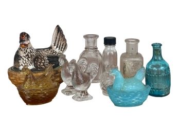 GROUPING OF GLASS HENS and MINIATURE BOTTLES