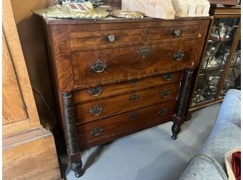 ANTIQUE CLASSICAL MAHOGANY CHEST