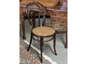 ANTIQUE BENTWOOD SIDE CHAIR