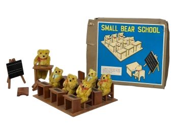 TEDDY BEAR SCHOOL