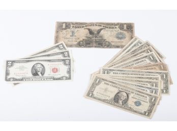 GROUPING OF SILVER CERTIFICATE CURRENCY