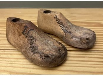 (2) VINTAGE WOODEN TODDLER SHOE FORMS