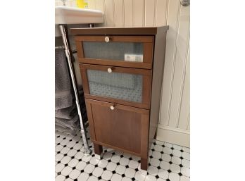 (3) DRAWER STANDING MEDICAL CABINET