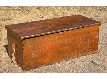 (6) BOARD DOVETAILED SEA CHEST w TILL