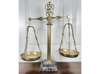 VINTAGE BRASS SCALES OF JUSTICE ON MARBLE BASE