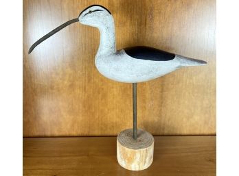 CARVED AND PAINTED SHOREBIRD ON STAND