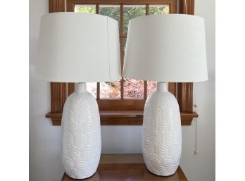 PAIR OF MODERN CERAMIC TABLE LAMPS