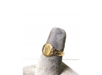 10K GOLD SIGNET RING WITH FLORAL DECORATION