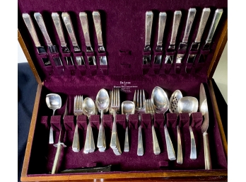 PARTIAL 'CRAFTSMAN' TOWLE STERLING FLATWARE SET