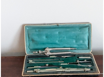 CASED GERMAN DRAFTING SET