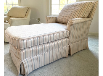 FINE QUALITY UPHOLSTERED CHAISE LOUNGE