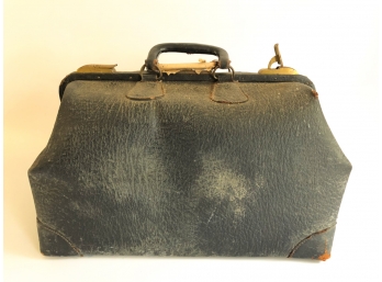 VINTAGE LEATHER PHYSICIANS BAG