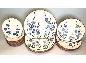 (23) STANGL CHICORY PLATES