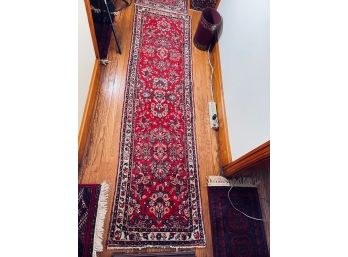 HAMADAN ORIENTAL RUNNER IN RED