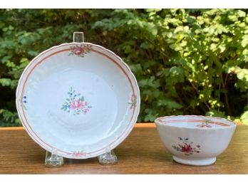 CHINESE EXPORT CUP & SAUCER W FLORAL DECORATION