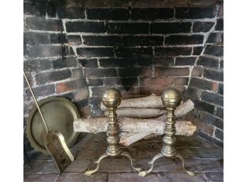 PAIR OF BRASS CANNONBALL ANDIRONS w TOOLS