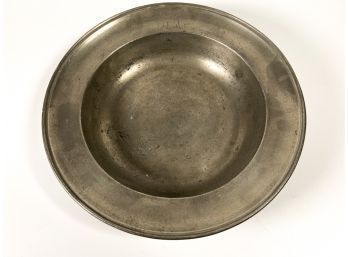 LARGE (18th c) PEWTER BASIN