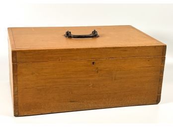 (19th c) DOVETAILED PINE DOCUMENT BOX