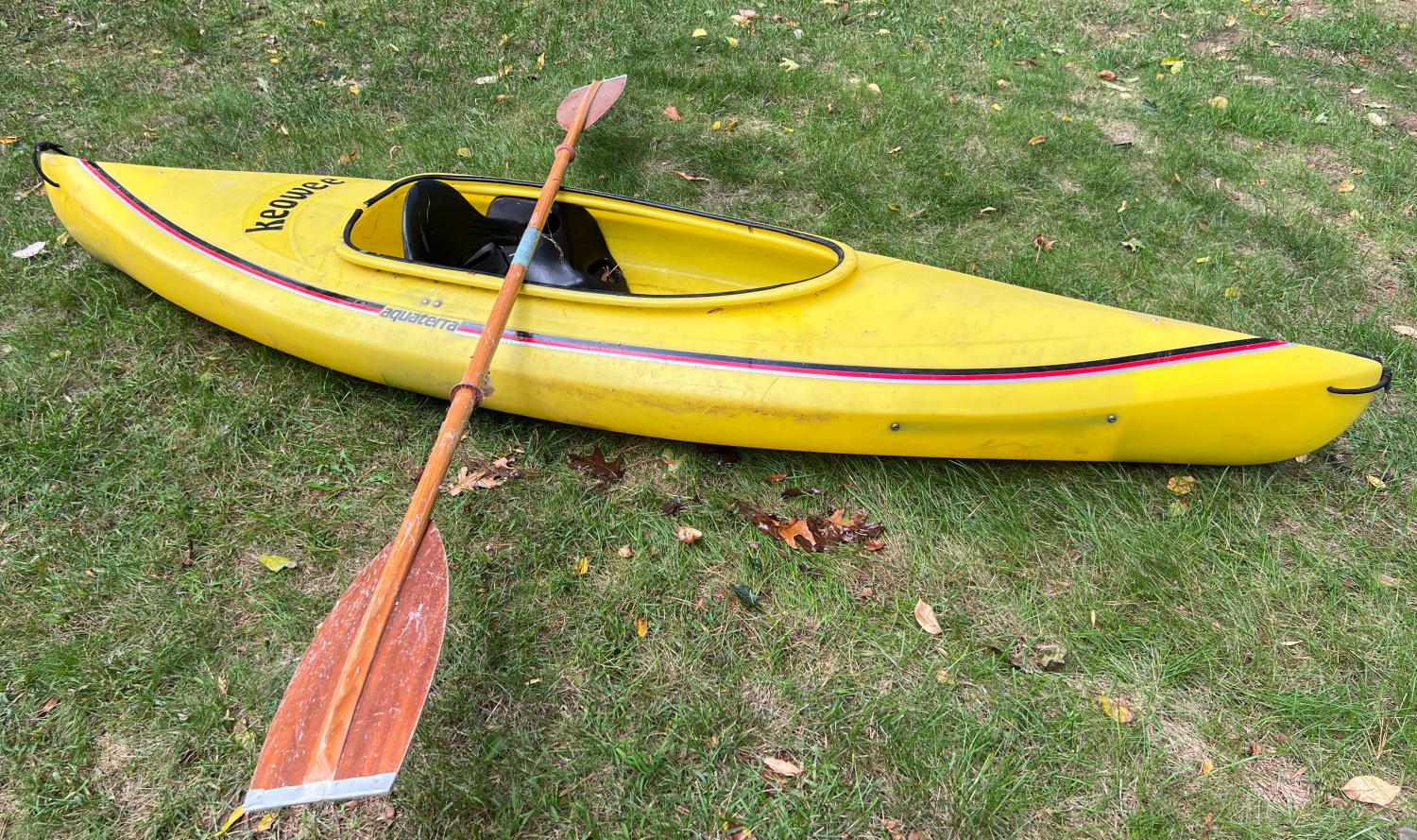 KEOWEE AQUATERRA KAYAK #23263 | Auctionninja.com