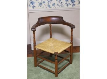 (18th c) CORNER CHAIR