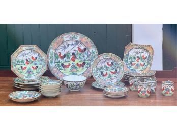 SET OF HONG KONG ROSE MEDALLION STYLE PORCELAIN