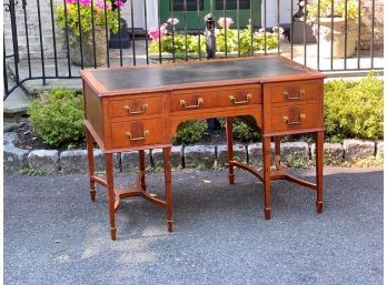 LEATHER TOP HEPPLEWHITE WRITING DESK ON SPADE FEET