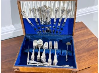 REED & BARTON STERLING SILVER FLATWARE SET