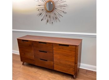 MID CENTURY MODERN STYLE SIDEBOARD w AMPLE STORAGE